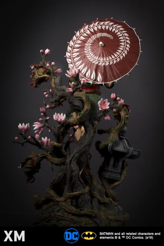 Xm studios poison ivy (Displayed)