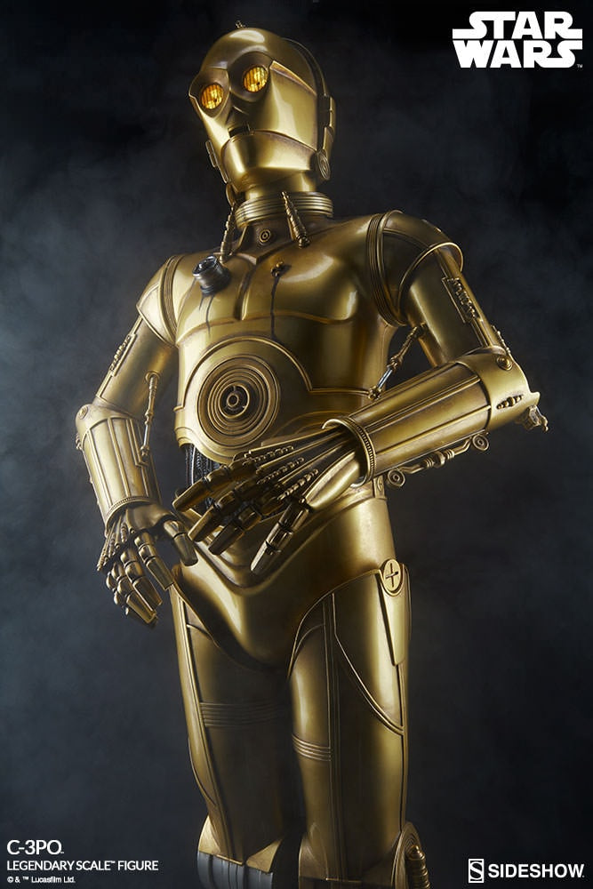 C-3PO Legendary Scale™ Figure by Sideshow Collectibles (displayed)